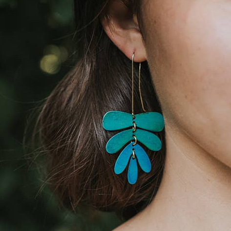 "Fern" 3" Dangling Leaf Earrings - Teal Patina