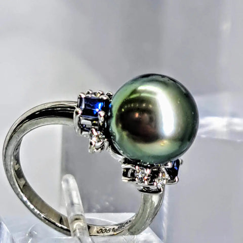 Let’s Talk About South Sea Pearls