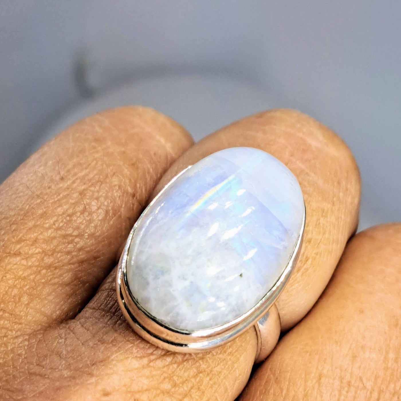 "Moon Pie" Sz 8 Ring - Moonstone, Sterling