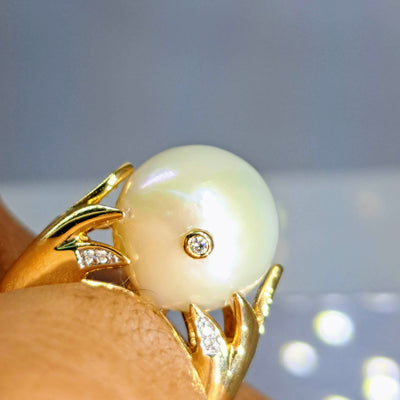"Island Empress" Sz 7 Ring - Pearl, Diamonds, 14k Gold