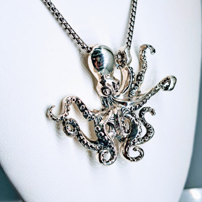 "The Kraken" 18" Necklace - Sterling