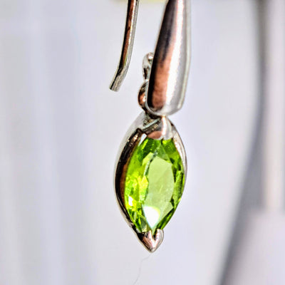 "Green Apple Candy" 1" Earrings - Peridot, Sterling