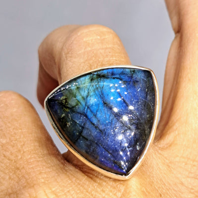 "Deep Blue" Sz 7 Ring - Labradorite, Sterling