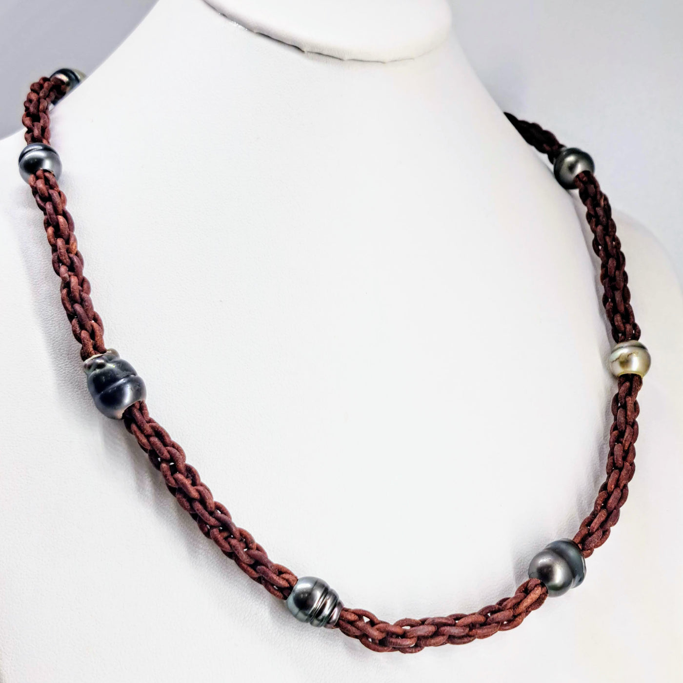 "Uni-Sexy" 24" Necklace - Tahitian Pearls, Leather