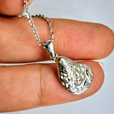 "My Oyster" Pendant Necklace - Pearl, Anti-tarnish Sterling