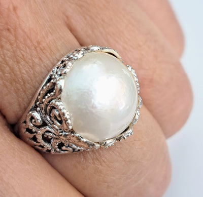 "My Octopus Pearl" Size 8 Ring - White Mabé Pearl, Sterling