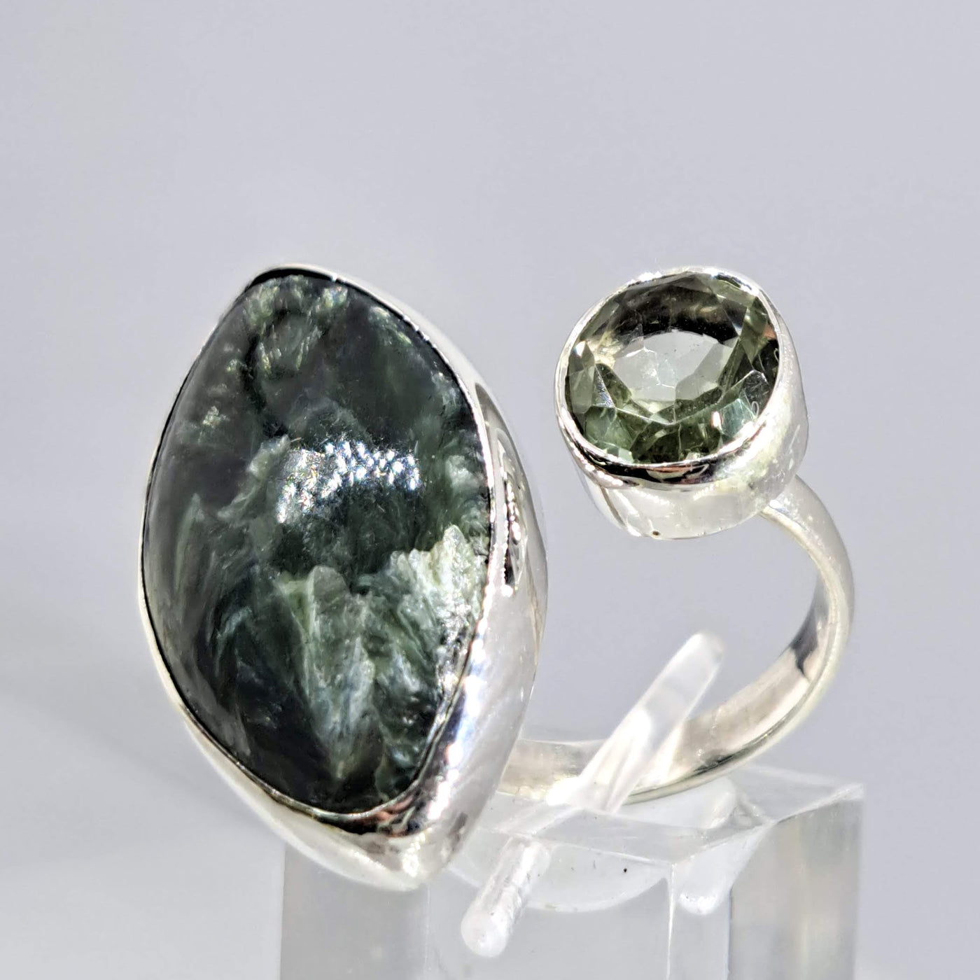 "Angel Face" Sz 7 - 8 Ring - Seraphinite, Prasiolite, Sterling