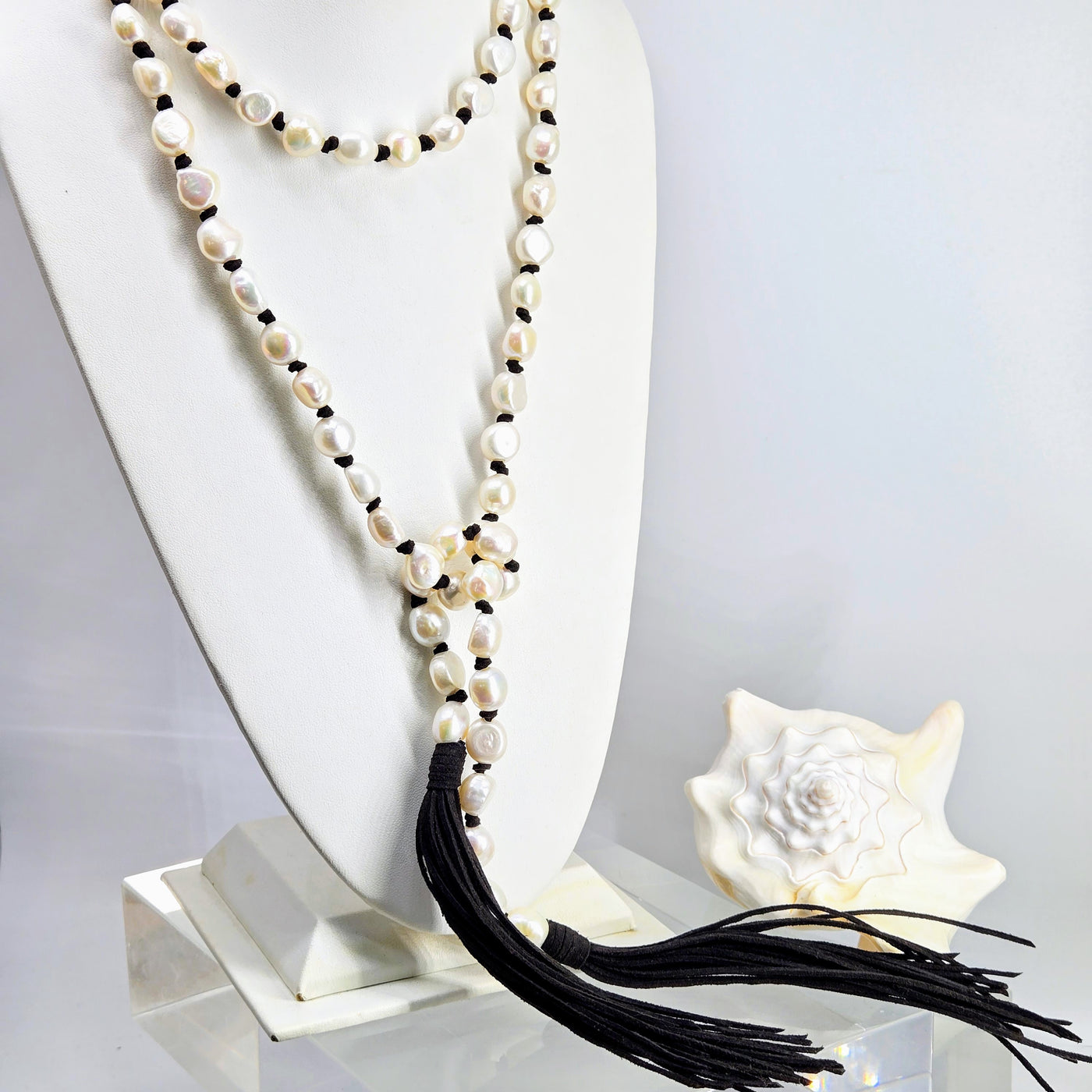 "Domino" Lariat Necklace - Pearls, Leather