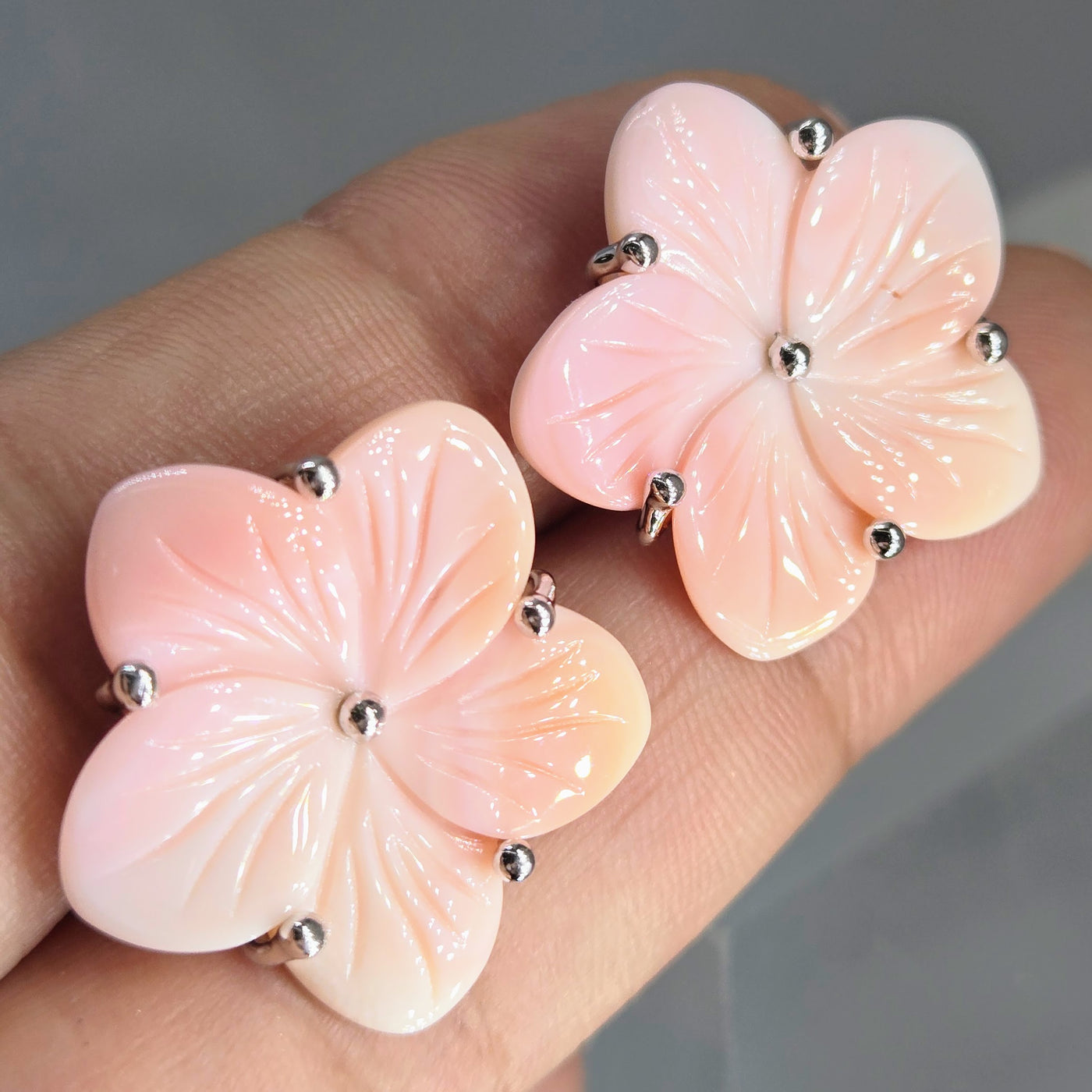 "Frangipani Flowers" 1" Earrings - Conch Shell, Anti-tarnish Sterling