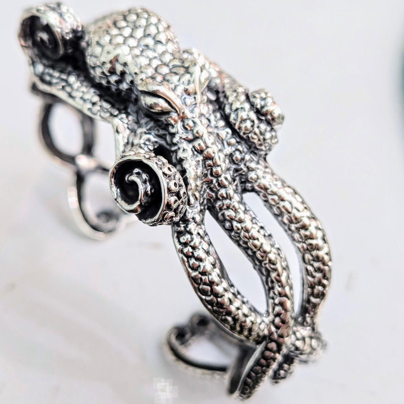 "Octopus Friend" Sz Med. Cuff Bracelet - Sterling