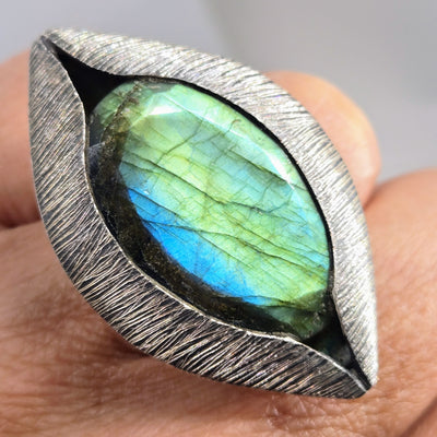 "Side Eye" Ring - Labradorite, Sterling
