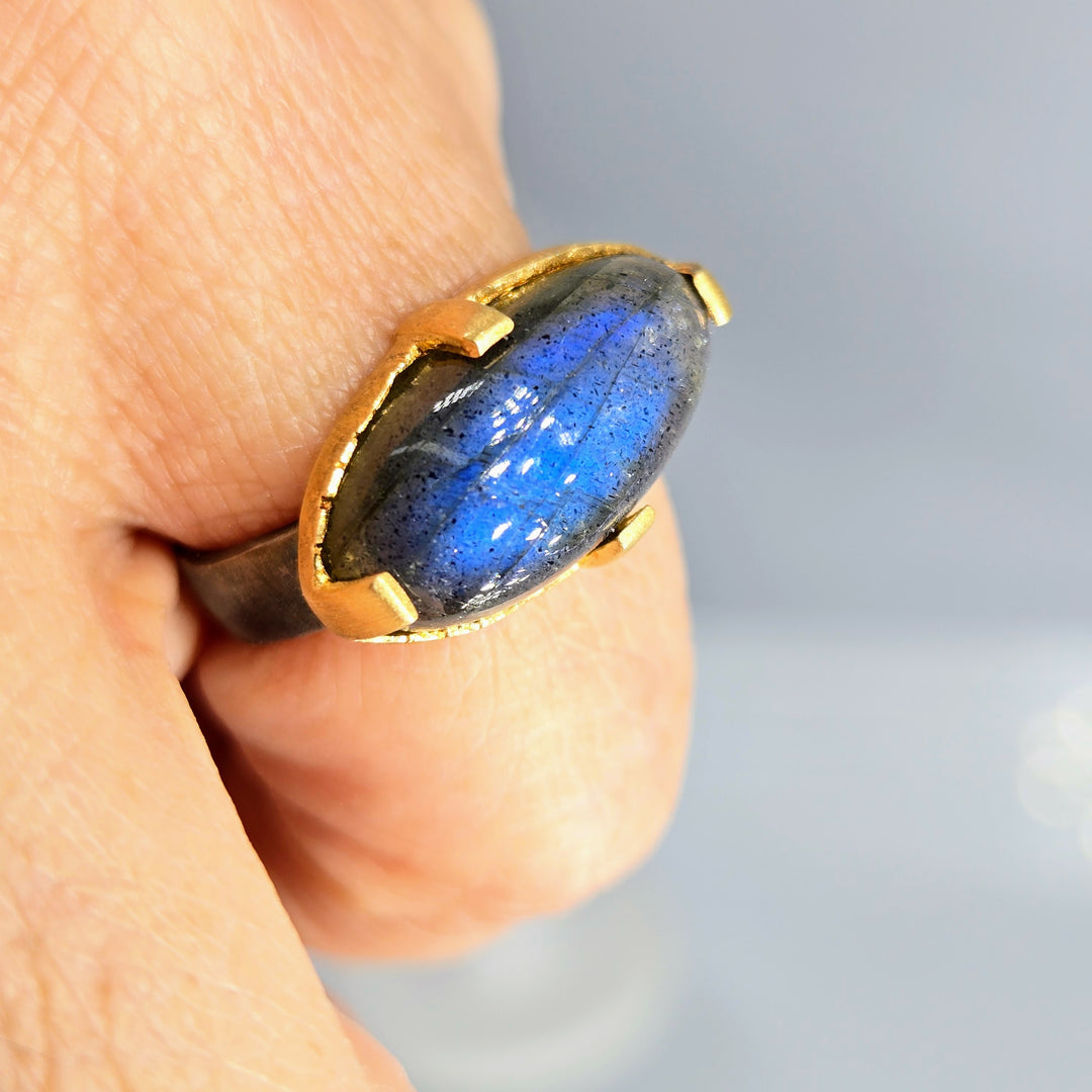 "East West + Blue" Sz 6 Ring - Labradorite, Black Sterling, 18k Gold Accents