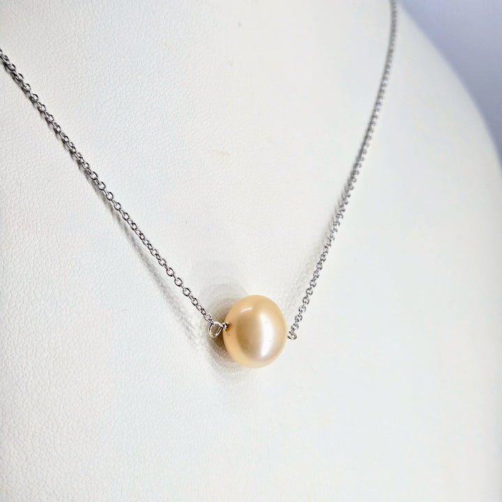 "'Floating' Pearl" Pendant Necklace - Pearl, Anti-tarnish Sterling