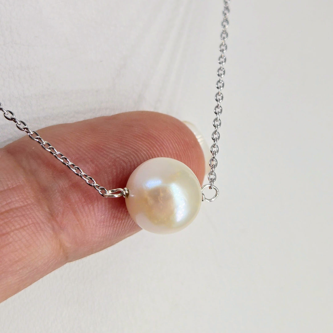 "'Floating' Pearl" Pendant Necklace - Pearl, Anti-tarnish Sterling