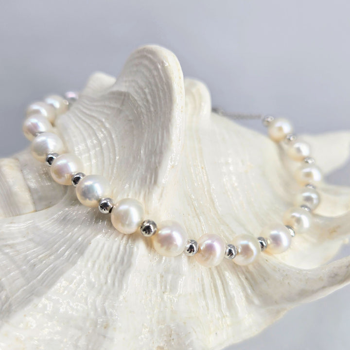 "Pearl Bolo Bracelet" Adj. Bracelet - Pearls, Anti-tarnish Sterling