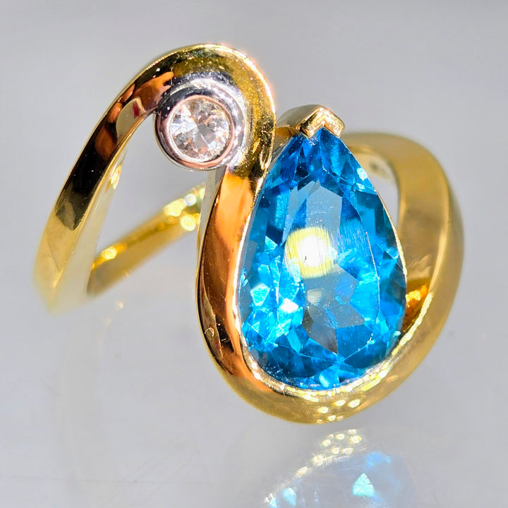 "The Wave" Sz 9 Ring - Blue Topaz, White Zircon, Anti-tarnish 18k Gold Sterling