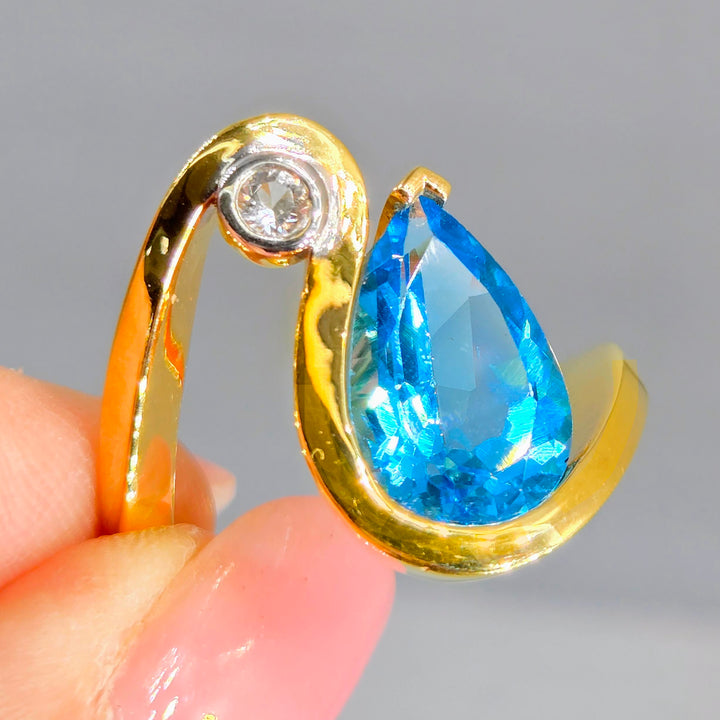 "The Wave" Sz 9 Ring - Blue Topaz, White Zircon, Anti-tarnish 18k Gold Sterling