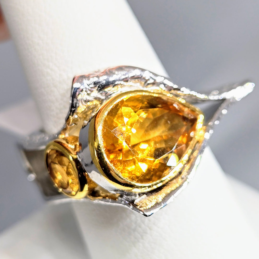 "Hot Honey in an El Camino!" Sz 9 Ring - Citrine, Anti-tarnish Sterling, 18k Accents