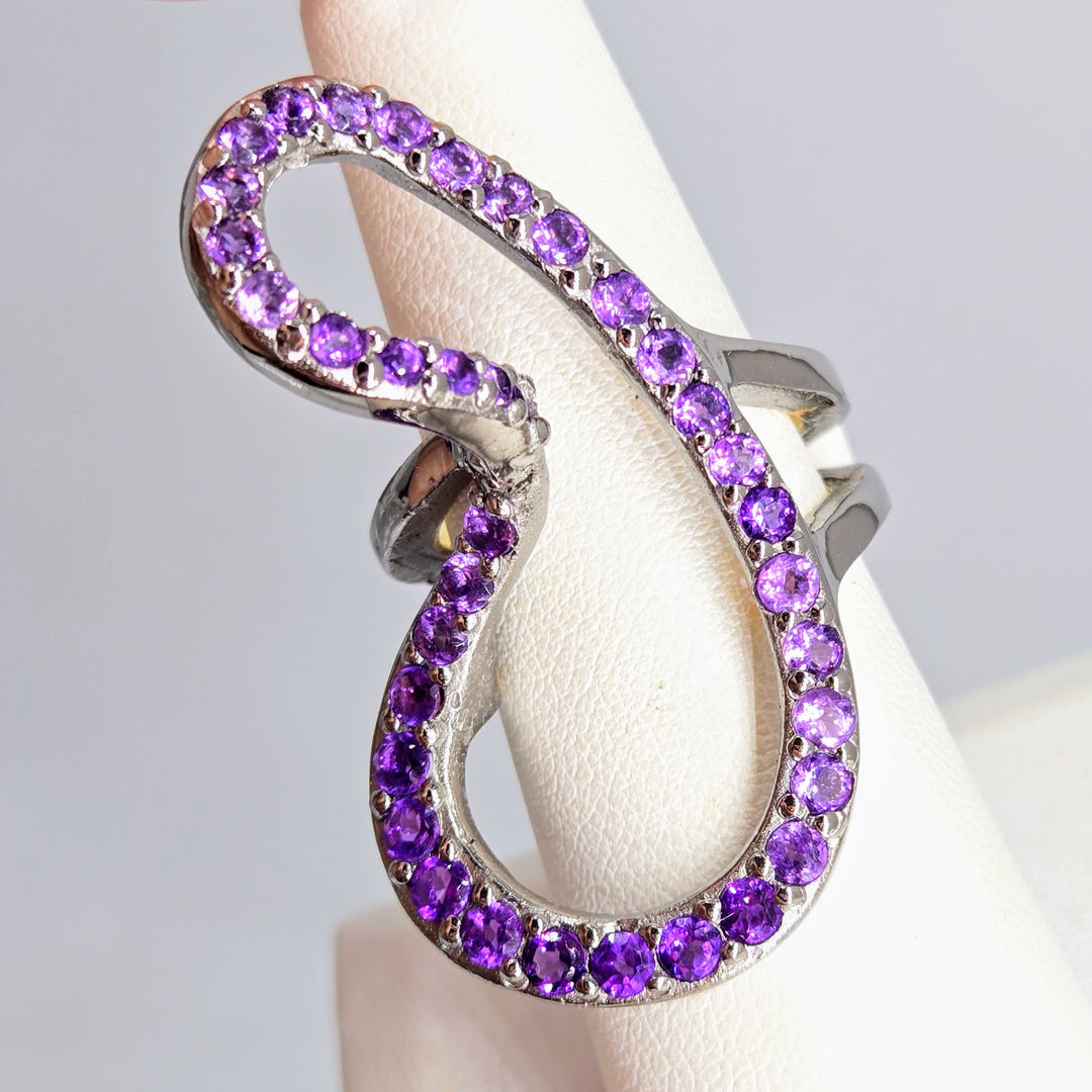 "Twist" Sz 7 Ring - Amethyst, Black Sterling