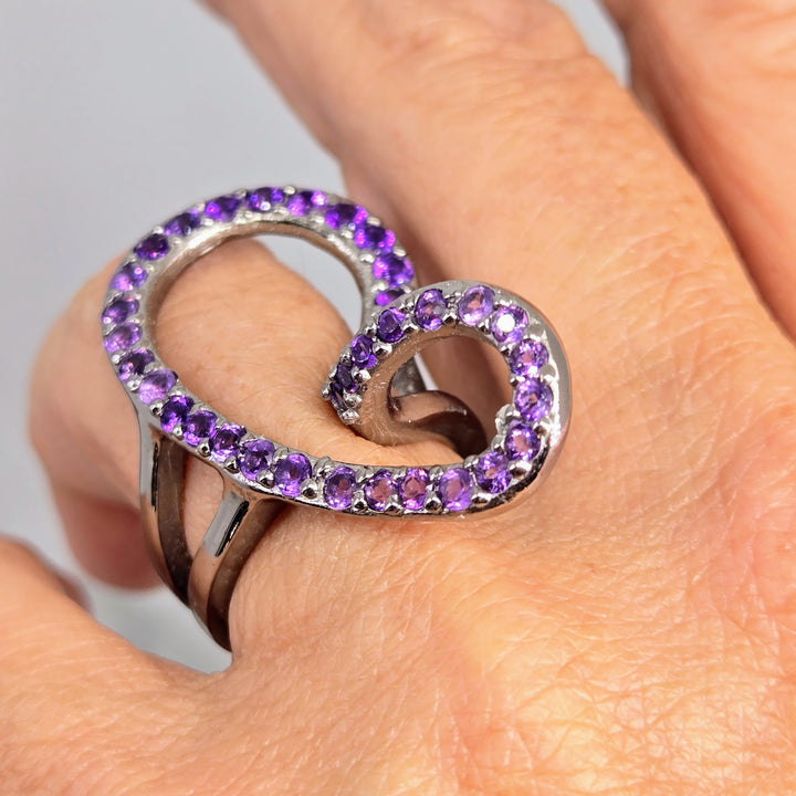 "Twist" Sz 7 Ring - Amethyst, Black Sterling