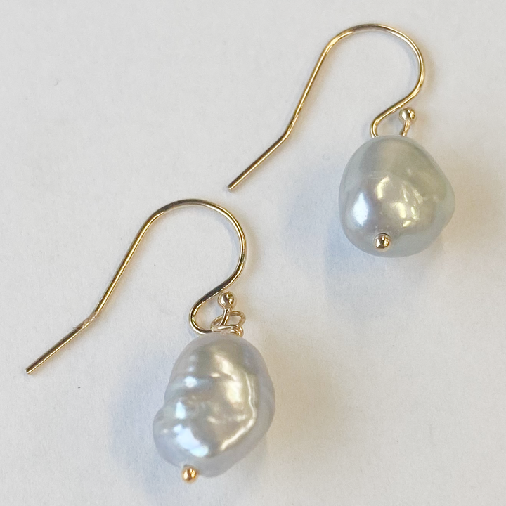 Simple baroque drops – view 2