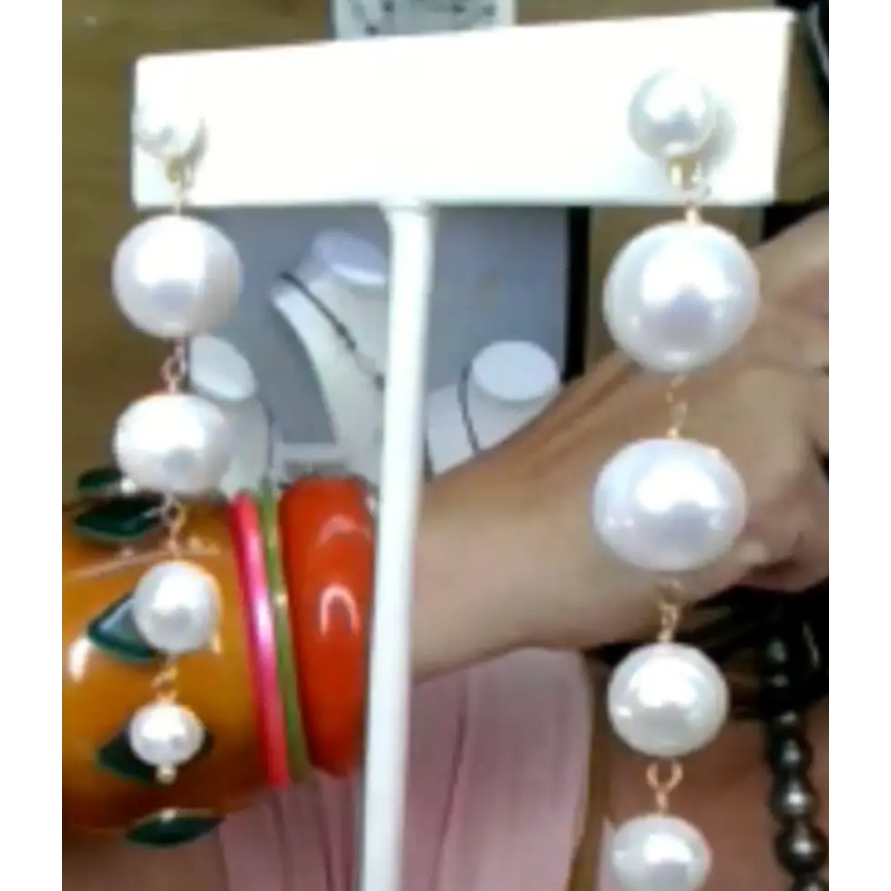 6/25 Show Item #23: Drop it Like It’s Hot Pearl Earrings