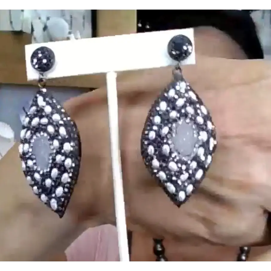 6-30-26 Clap Hands Earrings
