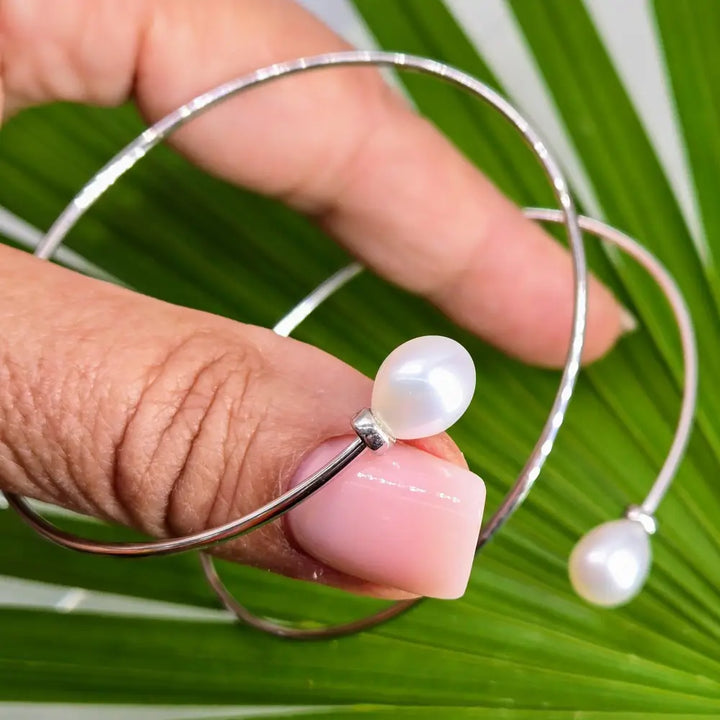 ?BAsic - not Boring’ Free Size Bracelet - Pearls Sterling