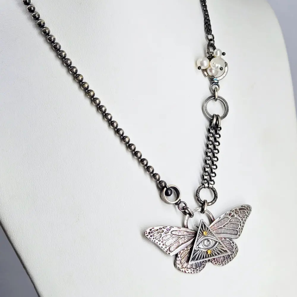 ?BEautifly!’ Convertible 16’’-20’’ Necklace - Mixed Metals Pearls Upcycled Components