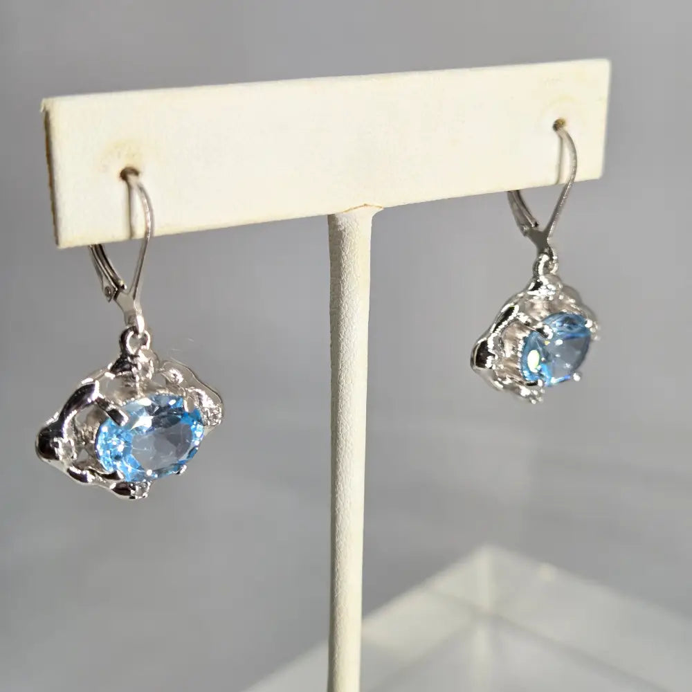 ?BEautiful Blues’ 1.25’’ Earrings - Topaz Sterling Silver