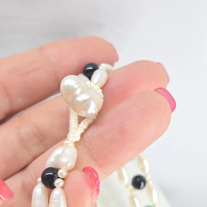 ?BEnjamin Button’s Babe’ 18’’ Necklace - Pearls Onyx Carnelian