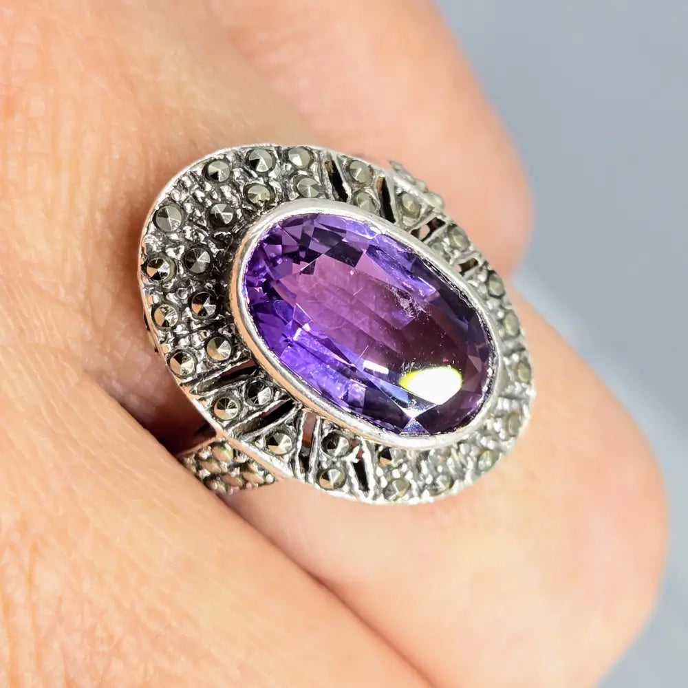 ?BEulah Peel me a Grape!’ Sz 7.25 Ring - Amethyst Marcasite Sterling