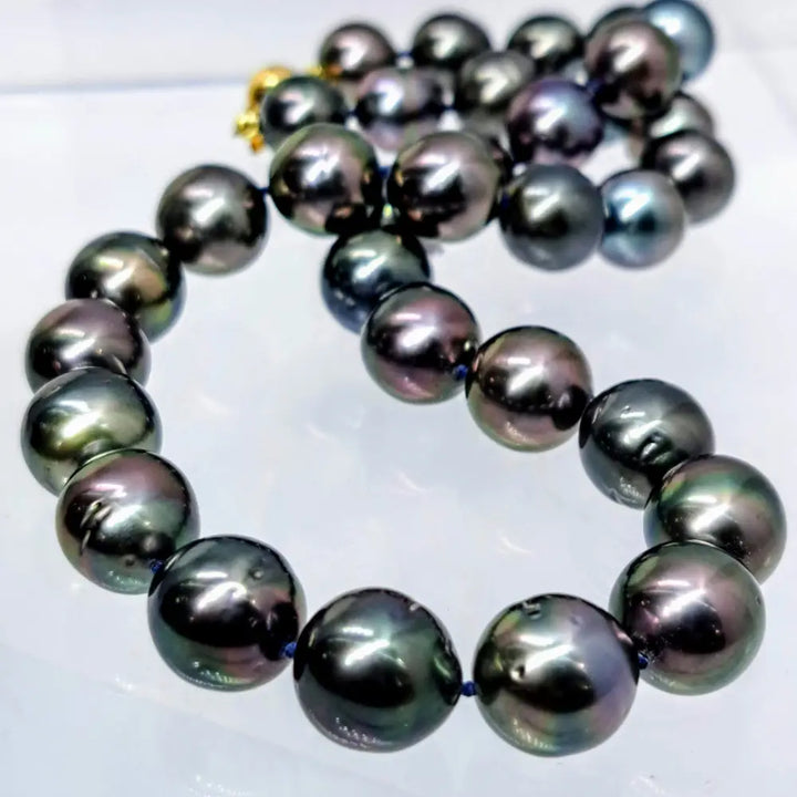 ?BLack Cherry’ 18’’ Necklace - Tahitian Pearls Silk 18k Ball Clasp - Necklace