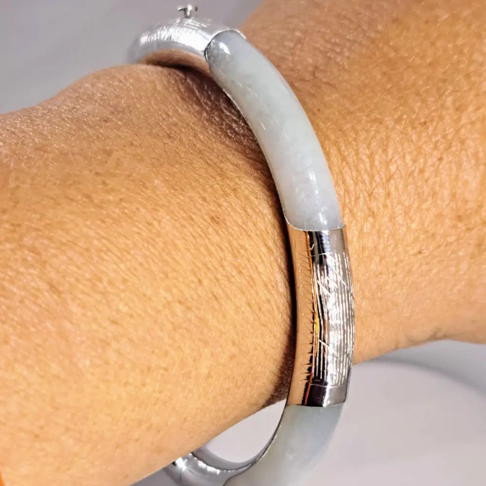 ?BO-jangle Bangle’ Sz Med. Bracelet - Jade Sterling