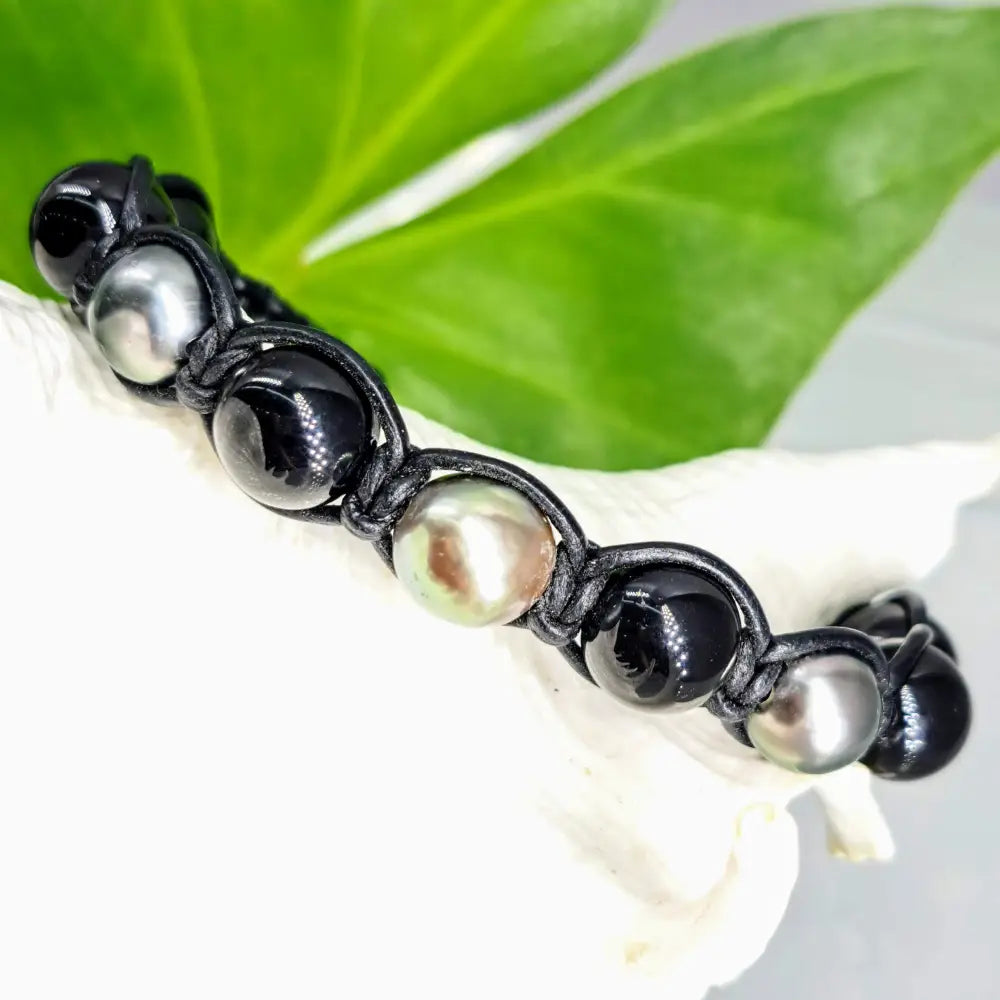 ?BOra Bora - Black & Mora!’ Bracelets - Tahitian Pearls Leather - 7.5’’ w 3 Gold Overtone 6 Onyx (10mm) + South Sea