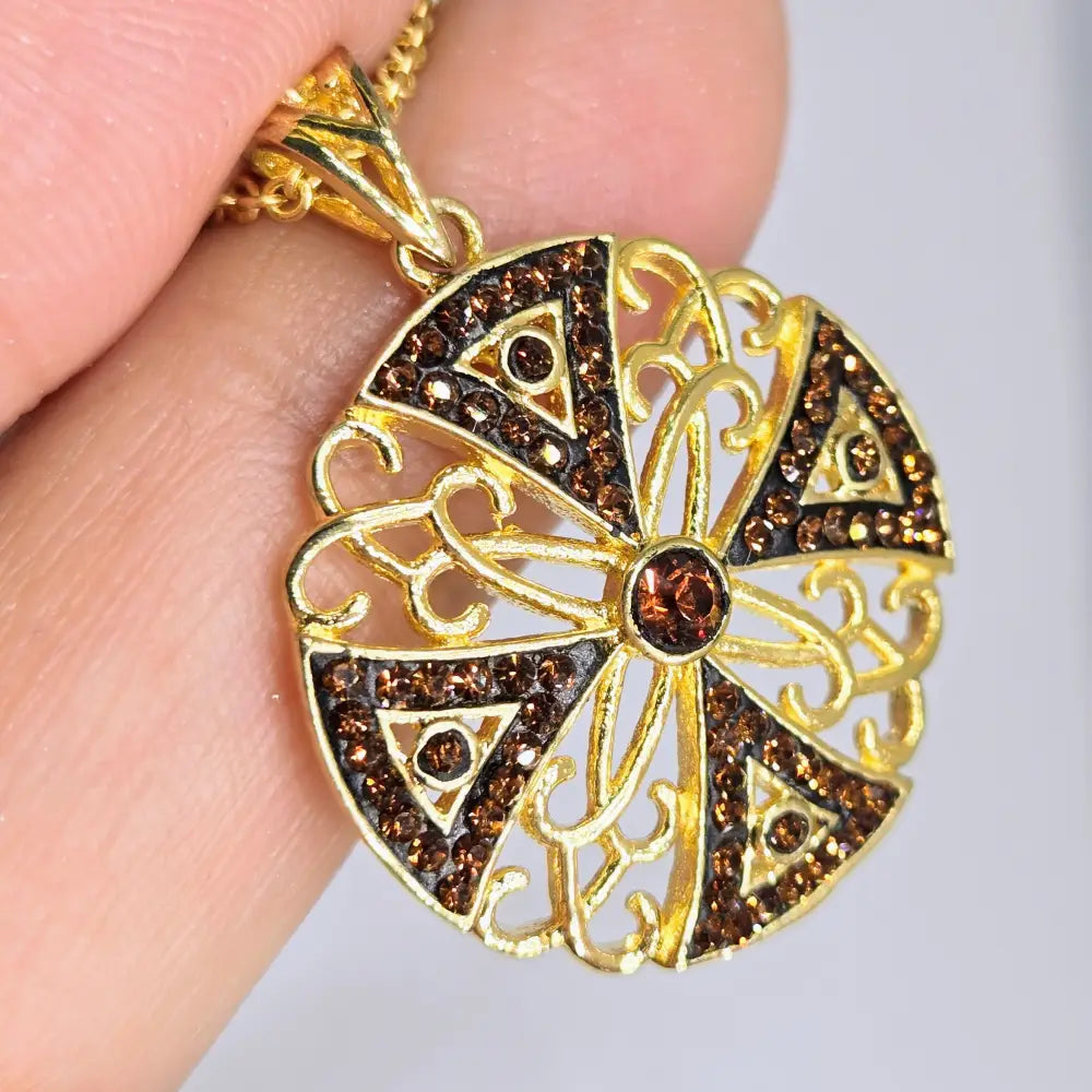 ?CAnterbury Cross’ Pendant Necklace - Cognac Crystals Gold-plated Jeweler’s Brass