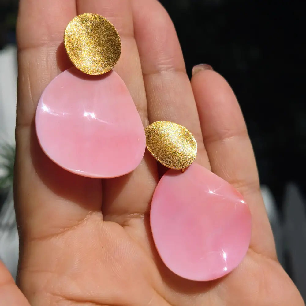 ?COnch Petals’ 1.75’’ Earrings - Carved Conch Shell Anti-tarnish Gold Sterling