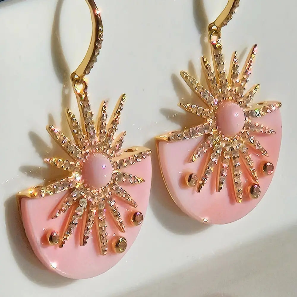 ?COnch Sunshine’ 1.5’’ Earrings - Carved Conch Shell Zircon Anti-tarnish Gold Sterling