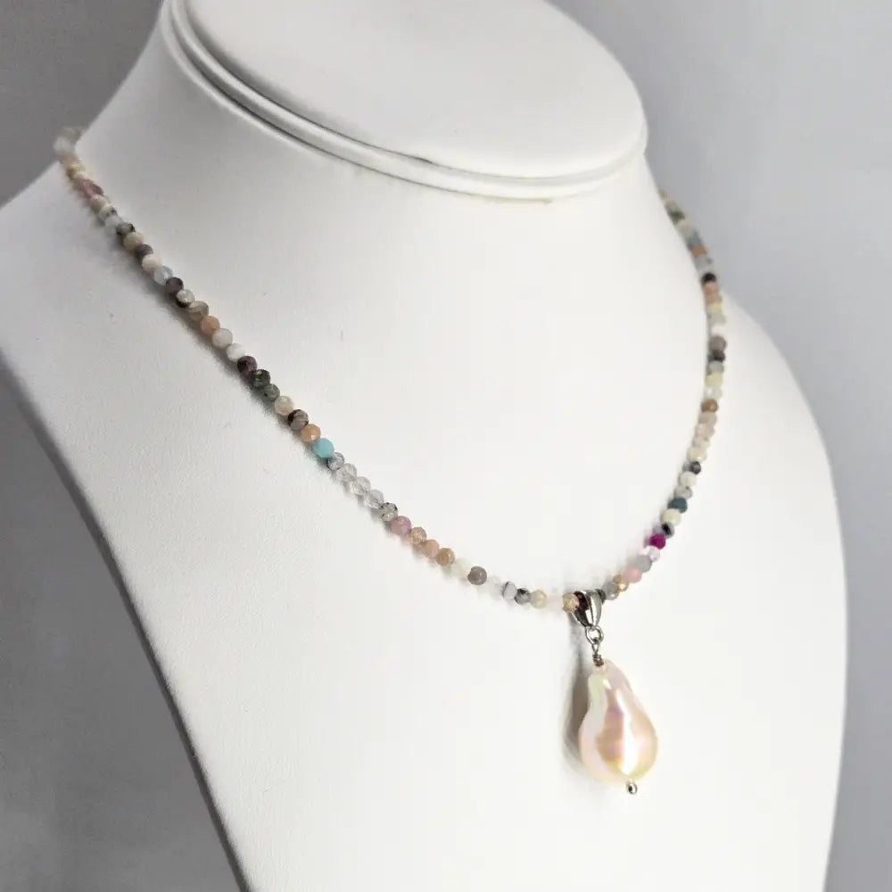 ?DAydreaming’ 16-18’’ Pendant Necklace - Agate Pearl Anti-tarnish Sterling