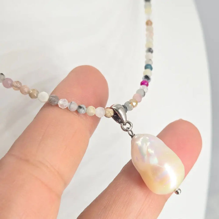?DAydreaming’ 16-18’’ Pendant Necklace - Agate Pearl Anti-tarnish Sterling