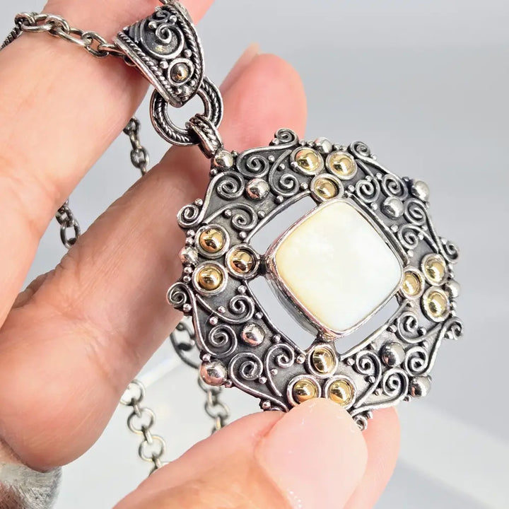 ?EDgy Mama’ 18’’ Pendant Necklace - Mother-of-pearl Sterling - Key West Local Luxe