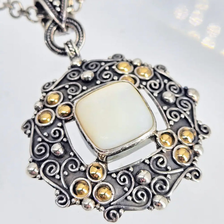 ?EDgy Mama’ 18’’ Pendant Necklace - Mother-of-pearl Sterling - Key West Local Luxe