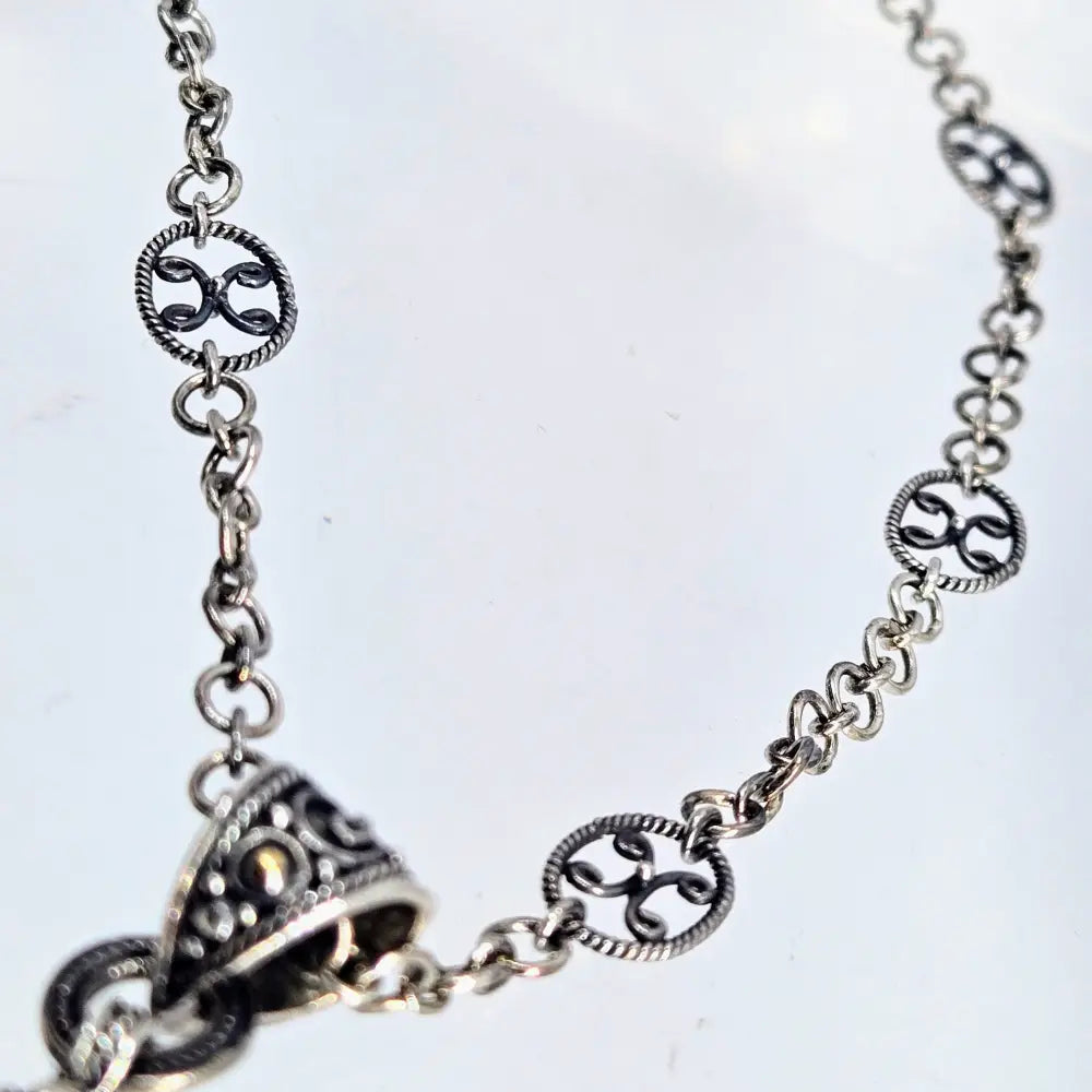 ?EDgy Mama’ 18’’ Pendant Necklace - Mother-of-pearl Sterling - Key West Local Luxe