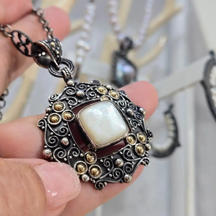 ?EDgy Mama’ 18’’ Pendant Necklace - Mother-of-pearl Sterling - Key West Local Luxe