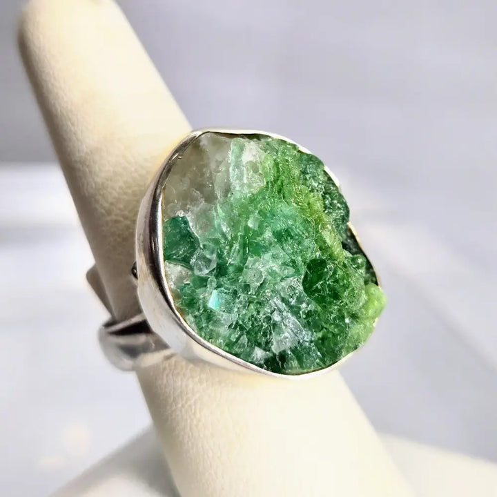 ?EMerald Chonk’ Adj Sz Ring - Raw Emerald Sterling