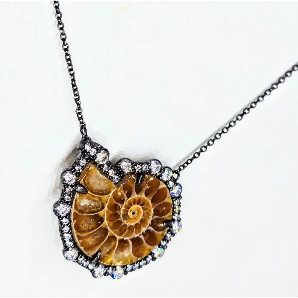 Fibonaci’s Baby 15-19’’ Necklace Halved Ammonite White Zircon Black Sterling - Earrings
