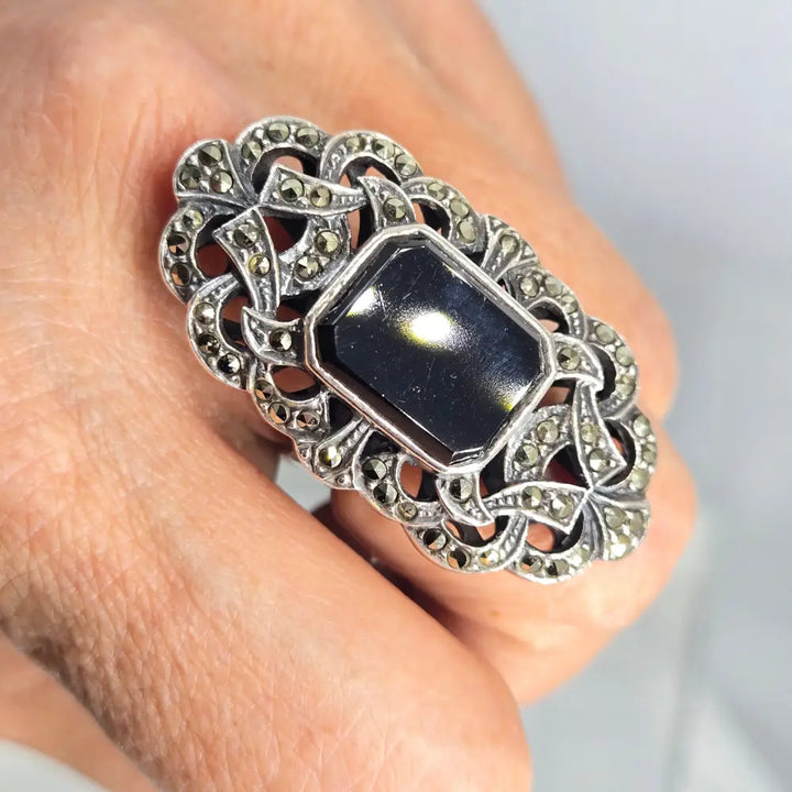 ?GIlded Cage’ Sz 8.25 Ring - Onyx Marcasite Sterling
