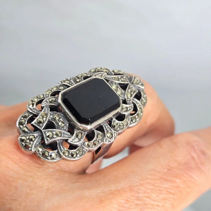 ?GIlded Cage’ Sz 8.25 Ring - Onyx Marcasite Sterling