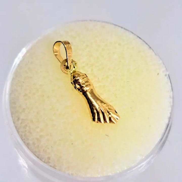 Outlet ?Girl Power!’ 1’’ Figa Pendant Charm - 14k Gold