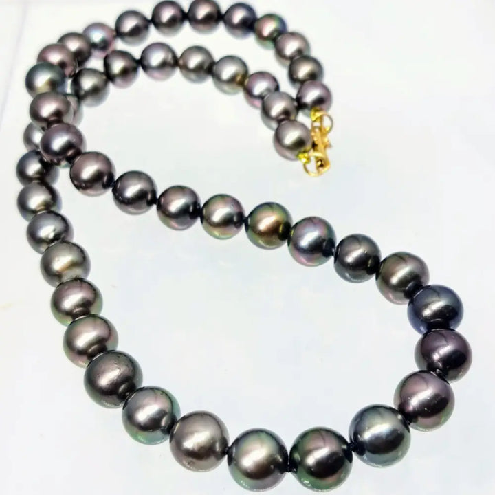 ?GOld Standard’ 16’’ Necklace - Tahitian Pearl with 14k Gold Safety Clasp